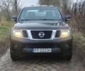 Черный Ниссан Навара, объемом двигателя 2.5 л и пробегом 223 тыс. км за 4700 $, фото 1 на Automoto.ua