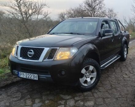 Черный Ниссан Навара, объемом двигателя 2.5 л и пробегом 223 тыс. км за 4700 $, фото 1 на Automoto.ua