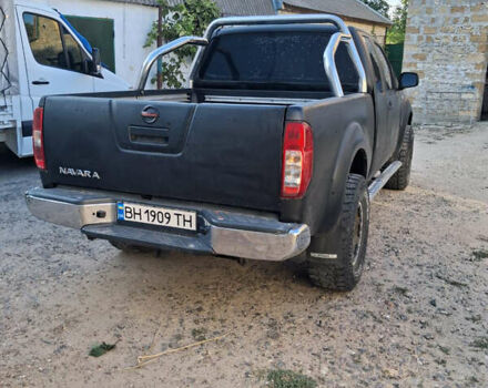 Чорний Ніссан Навара, об'ємом двигуна 2.49 л та пробігом 282 тис. км за 9000 $, фото 3 на Automoto.ua