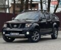 Черный Ниссан Навара, объемом двигателя 2.49 л и пробегом 225 тыс. км за 11200 $, фото 1 на Automoto.ua