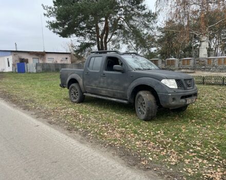 Черный Ниссан Навара, объемом двигателя 2.5 л и пробегом 239 тыс. км за 4700 $, фото 3 на Automoto.ua