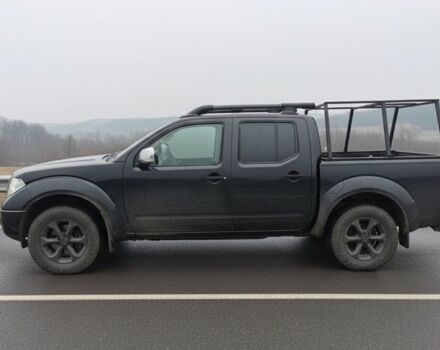 Черный Ниссан Навара, объемом двигателя 2.5 л и пробегом 280 тыс. км за 5500 $, фото 3 на Automoto.ua