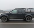 Черный Ниссан Навара, объемом двигателя 2.5 л и пробегом 280 тыс. км за 5500 $, фото 3 на Automoto.ua