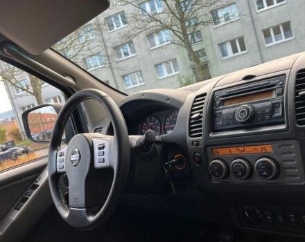Черный Ниссан Навара, объемом двигателя 2.5 л и пробегом 218 тыс. км за 8099 $, фото 14 на Automoto.ua
