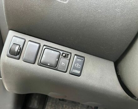 Черный Ниссан Навара, объемом двигателя 2.5 л и пробегом 218 тыс. км за 8099 $, фото 10 на Automoto.ua