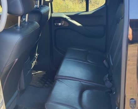Чорний Ніссан Навара, об'ємом двигуна 2.5 л та пробігом 212 тис. км за 5500 $, фото 1 на Automoto.ua