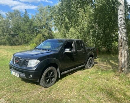Черный Ниссан Навара, объемом двигателя 2.5 л и пробегом 312 тыс. км за 5850 $, фото 4 на Automoto.ua