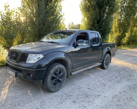 Чорний Ніссан Навара, об'ємом двигуна 2.5 л та пробігом 312 тис. км за 4999 $, фото 1 на Automoto.ua