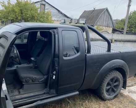 Черный Ниссан Навара, объемом двигателя 2.5 л и пробегом 314 тыс. км за 4950 $, фото 19 на Automoto.ua