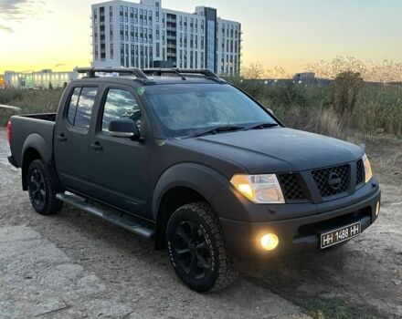 Черный Ниссан Навара, объемом двигателя 2.5 л и пробегом 200 тыс. км за 5000 $, фото 2 на Automoto.ua
