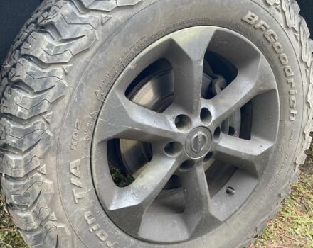 Черный Ниссан Навара, объемом двигателя 2.5 л и пробегом 314 тыс. км за 4950 $, фото 3 на Automoto.ua