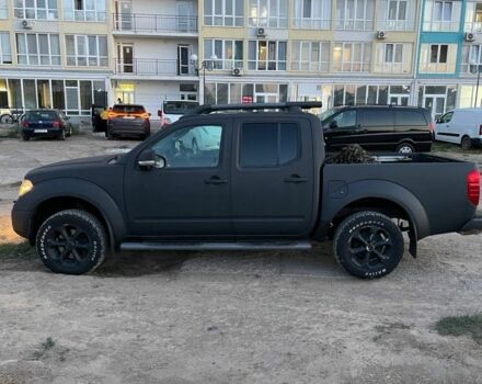 Черный Ниссан Навара, объемом двигателя 2.5 л и пробегом 200 тыс. км за 5000 $, фото 7 на Automoto.ua