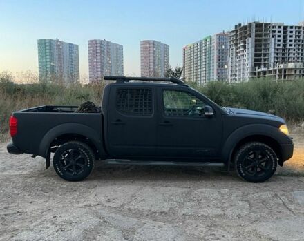 Черный Ниссан Навара, объемом двигателя 2.5 л и пробегом 200 тыс. км за 5000 $, фото 3 на Automoto.ua