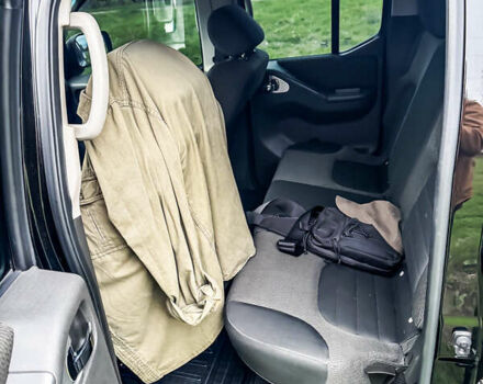 Ніссан Навара 2011 у Миколаєві на Automoto.ua Чорний Ніссан Навара, об'ємом двигуна 2.49 л та пробігом 109 тис. км за 22000 $, фото 15 на Automoto.ua