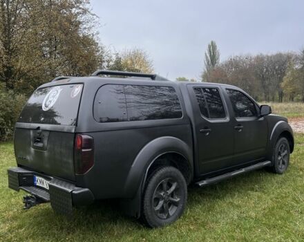 Черный Ниссан Навара, объемом двигателя 2.5 л и пробегом 200 тыс. км за 4950 $, фото 3 на Automoto.ua
