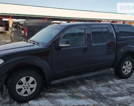 Черный Ниссан Навара, объемом двигателя 2.5 л и пробегом 320 тыс. км за 17300 $, фото 4 на Automoto.ua