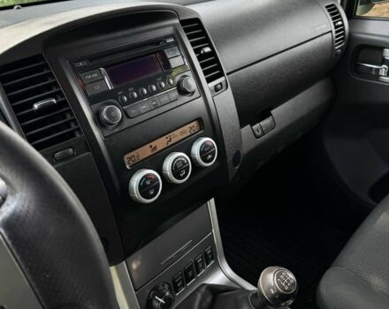Ниссан Навара 2012 в Ровно на Automoto.ua Черный Ниссан Навара, объемом двигателя 2.5 л и пробегом 220 тыс. км за 9029 $, фото 8 на Automoto.ua