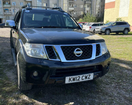 Чорний Ніссан Навара, об'ємом двигуна 2.49 л та пробігом 280 тис. км за 5328 $, фото 1 на Automoto.ua