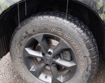 Черный Ниссан Навара, объемом двигателя 0 л и пробегом 193 тыс. км за 5697 $, фото 6 на Automoto.ua