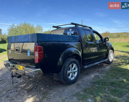 Чорний Ніссан Навара, об'ємом двигуна 2.49 л та пробігом 280 тис. км за 5328 $, фото 2 на Automoto.ua