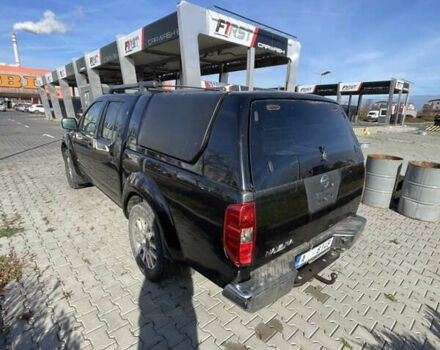 Черный Ниссан Навара, объемом двигателя 0 л и пробегом 170 тыс. км за 9856 $, фото 5 на Automoto.ua