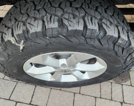 Черный Ниссан Навара, объемом двигателя 2.5 л и пробегом 101 тыс. км за 7915 $, фото 23 на Automoto.ua