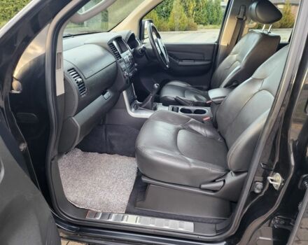 Черный Ниссан Навара, объемом двигателя 2.5 л и пробегом 101 тыс. км за 7915 $, фото 17 на Automoto.ua