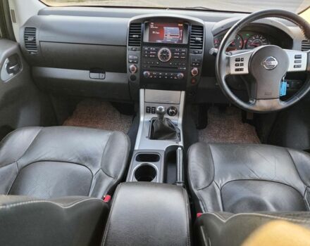 Черный Ниссан Навара, объемом двигателя 2.5 л и пробегом 101 тыс. км за 7915 $, фото 22 на Automoto.ua