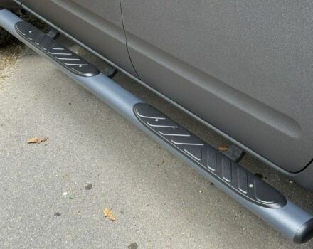 Черный Ниссан Навара, объемом двигателя 2.5 л и пробегом 339 тыс. км за 4500 $, фото 9 на Automoto.ua