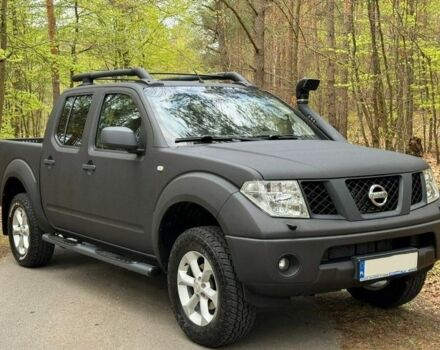 Черный Ниссан Навара, объемом двигателя 2.5 л и пробегом 339 тыс. км за 4500 $, фото 1 на Automoto.ua