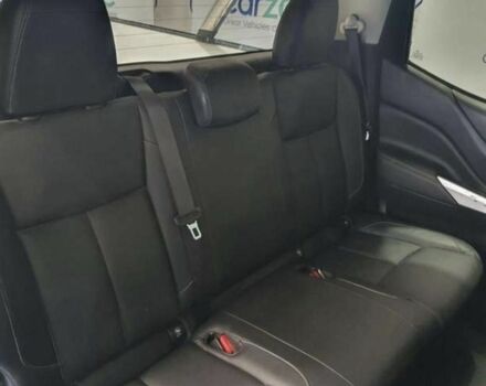Чорний Ніссан Навара, об'ємом двигуна 2.3 л та пробігом 150 тис. км за 12230 $, фото 4 на Automoto.ua