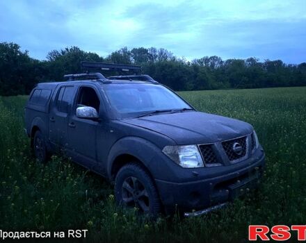 Черный Ниссан Навара, объемом двигателя 2.5 л и пробегом 320 тыс. км за 4500 $, фото 7 на Automoto.ua
