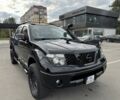 Черный Ниссан Навара, объемом двигателя 2.5 л и пробегом 250 тыс. км за 6700 $, фото 7 на Automoto.ua