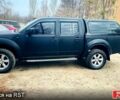 Черный Ниссан Навара, объемом двигателя 2.5 л и пробегом 370 тыс. км за 8000 $, фото 1 на Automoto.ua