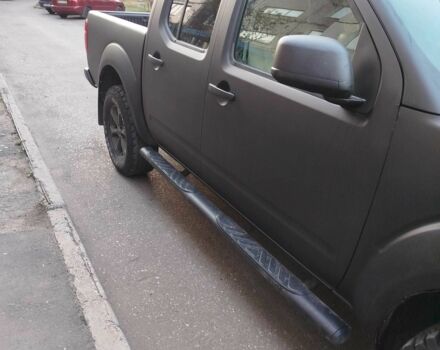 Ниссан Навара 2009 в Краматорске на Automoto.ua Черный Ниссан Навара, объемом двигателя 2.5 л и пробегом 300 тыс. км за 5700 $, фото 3 на Automoto.ua