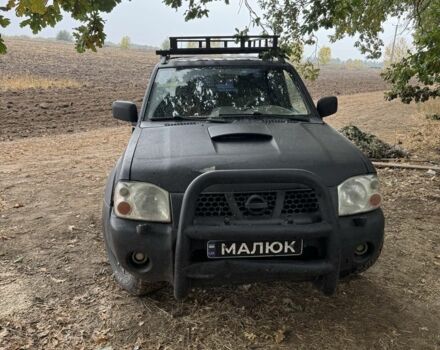 Черный Ниссан Навара, объемом двигателя 0 л и пробегом 260 тыс. км за 5000 $, фото 1 на Automoto.ua