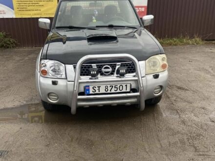 Ніссан Навара 2004 у Сумах на Automoto.ua Чорний Ніссан Навара, об'ємом двигуна 2 л та пробігом 190 тис. км за 4500 $, фото 1 на Automoto.ua