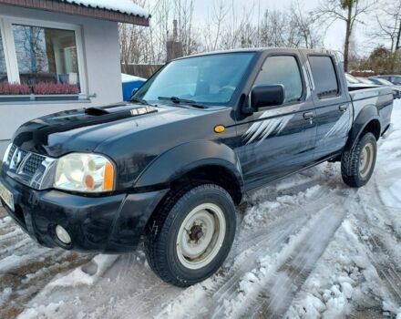 Чорний Ніссан Навара, об'ємом двигуна 2.5 л та пробігом 168 тис. км за 2649 $, фото 1 на Automoto.ua