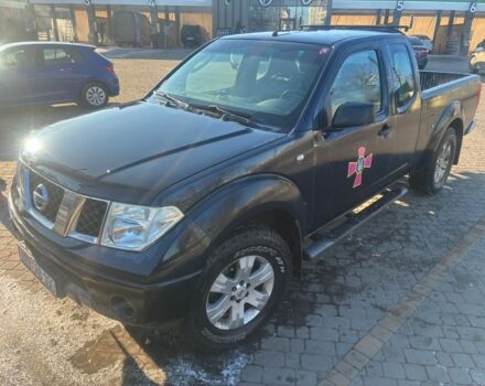 Черный Ниссан Навара, объемом двигателя 2.5 л и пробегом 251 тыс. км за 4600 $, фото 1 на Automoto.ua