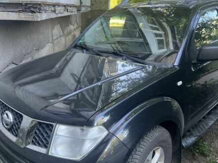 Ниссан Навара 2006 в Краматорске на Automoto.ua Черный Ниссан Навара, объемом двигателя 2.5 л и пробегом 310 тыс. км за 6000 $, фото 1 на Automoto.ua