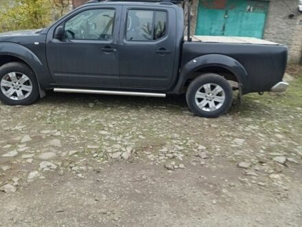 Чорний Ніссан Навара, об'ємом двигуна 2.5 л та пробігом 265 тис. км за 3500 $, фото 1 на Automoto.ua