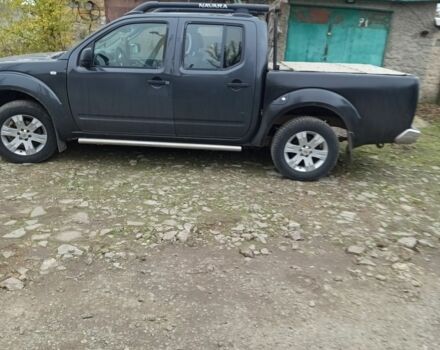 Чорний Ніссан Навара, об'ємом двигуна 2.5 л та пробігом 265 тис. км за 3500 $, фото 1 на Automoto.ua
