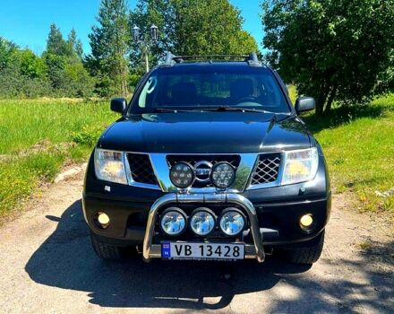 Чорний Ніссан Навара, об'ємом двигуна 2.5 л та пробігом 37 тис. км за 3800 $, фото 1 на Automoto.ua