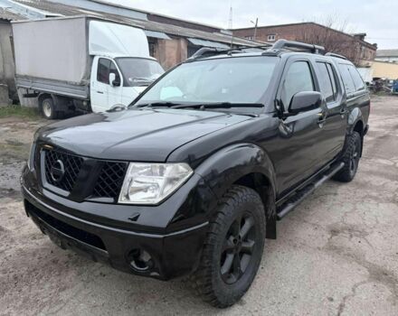 Черный Ниссан Навара, объемом двигателя 2.5 л и пробегом 210 тыс. км за 4000 $, фото 1 на Automoto.ua
