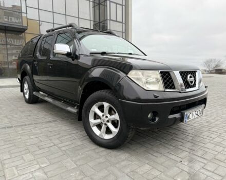 Черный Ниссан Навара, объемом двигателя 2.5 л и пробегом 260 тыс. км за 6700 $, фото 1 на Automoto.ua