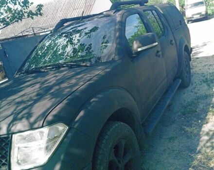 Черный Ниссан Навара, объемом двигателя 2.5 л и пробегом 350 тыс. км за 7209 $, фото 1 на Automoto.ua