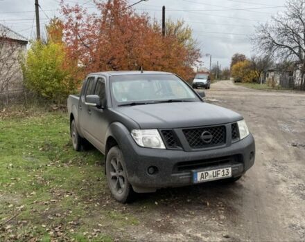 Чорний Ніссан Навара, об'ємом двигуна 2.5 л та пробігом 465 тис. км за 11000 $, фото 1 на Automoto.ua