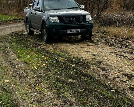 Черный Ниссан Навара, объемом двигателя 2.5 л и пробегом 380 тыс. км за 5000 $, фото 1 на Automoto.ua