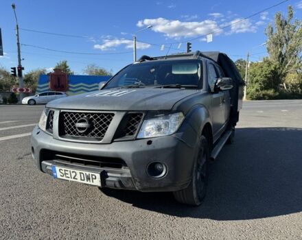 Чорний Ніссан Навара, об'ємом двигуна 2.5 л та пробігом 150 тис. км за 4000 $, фото 1 на Automoto.ua
