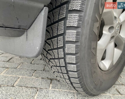 Фиолетовый Ниссан Навара, объемом двигателя 2.49 л и пробегом 201 тыс. км за 12500 $, фото 45 на Automoto.ua